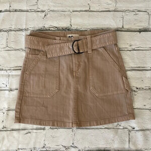 NWOT Girl’s SO tan colored flat front jean skirt w/matching belt, Size 8